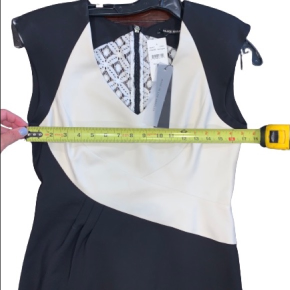 Black Halo Contrast Lace Satin Sheen dress NWT ✨ - Picture 4 of 10